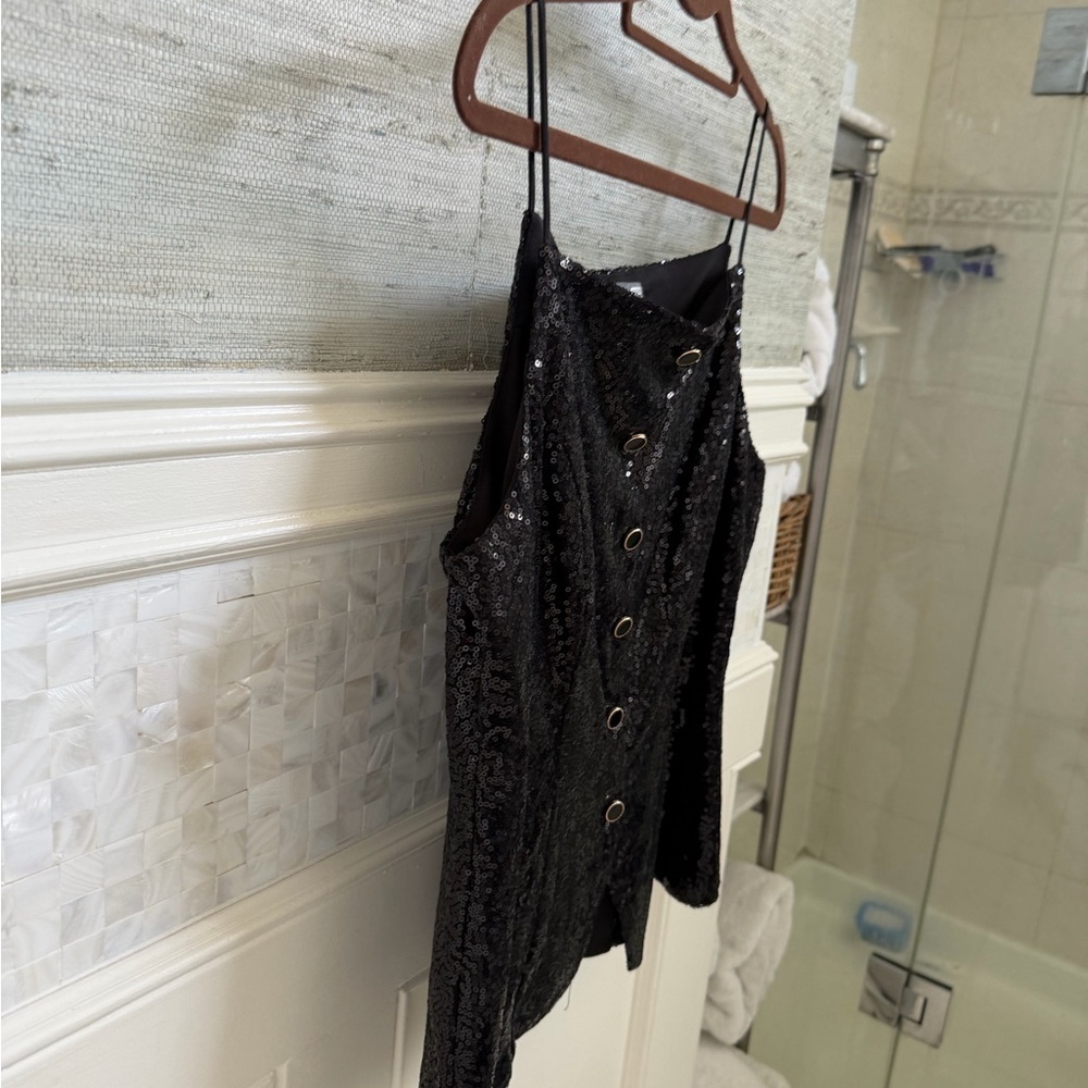 Medium Anthropologie Sunday in Brooklyn Sequin Square Neck Tank top button black - Picture 7 of 17